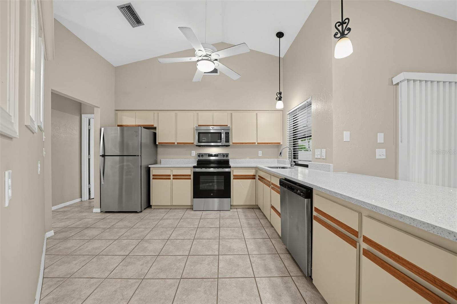 1471 KEYWAY RD — photo 7