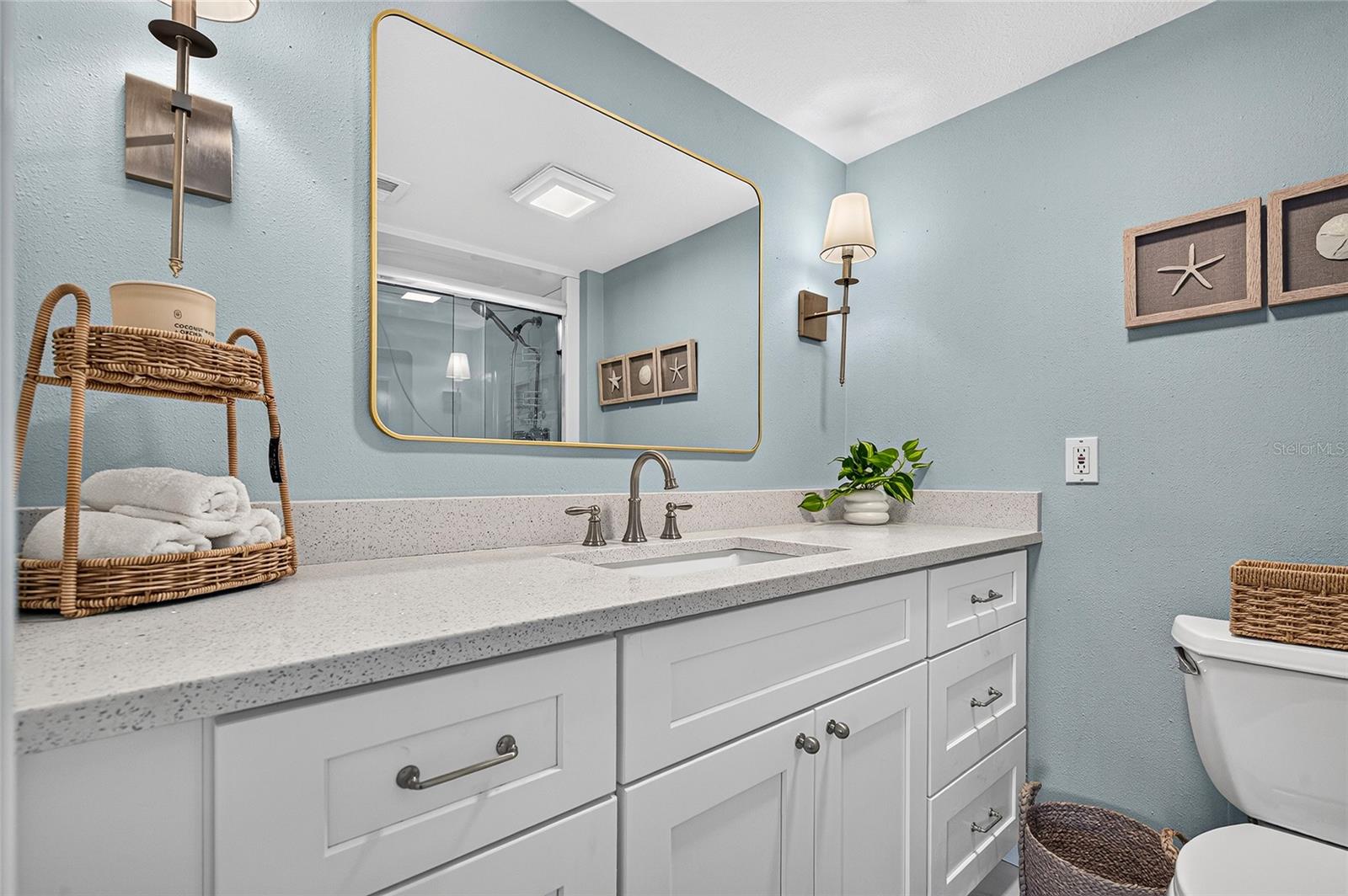 995 LAGUNA DR #305 — photo 32