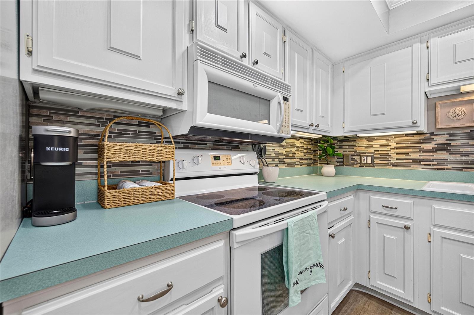 995 LAGUNA DR #305 — photo 13