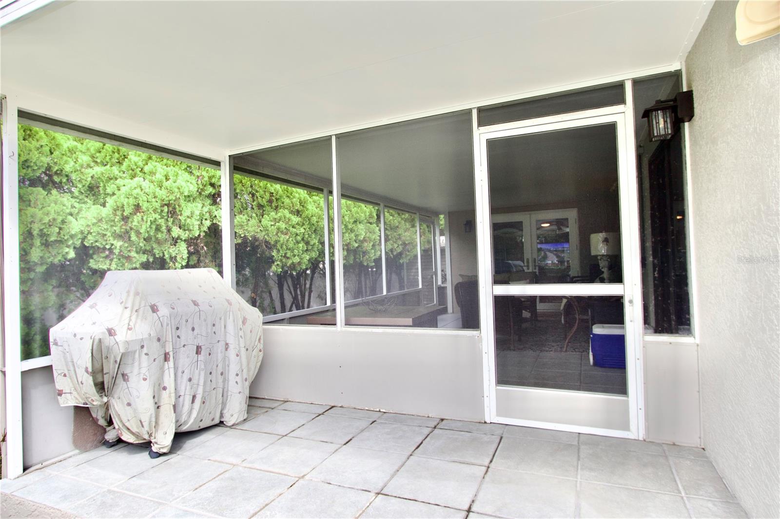 4663 SWALLOWTAIL DR — photo 36