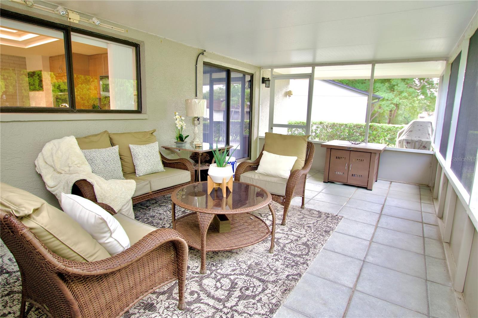 4663 SWALLOWTAIL DR — photo 34