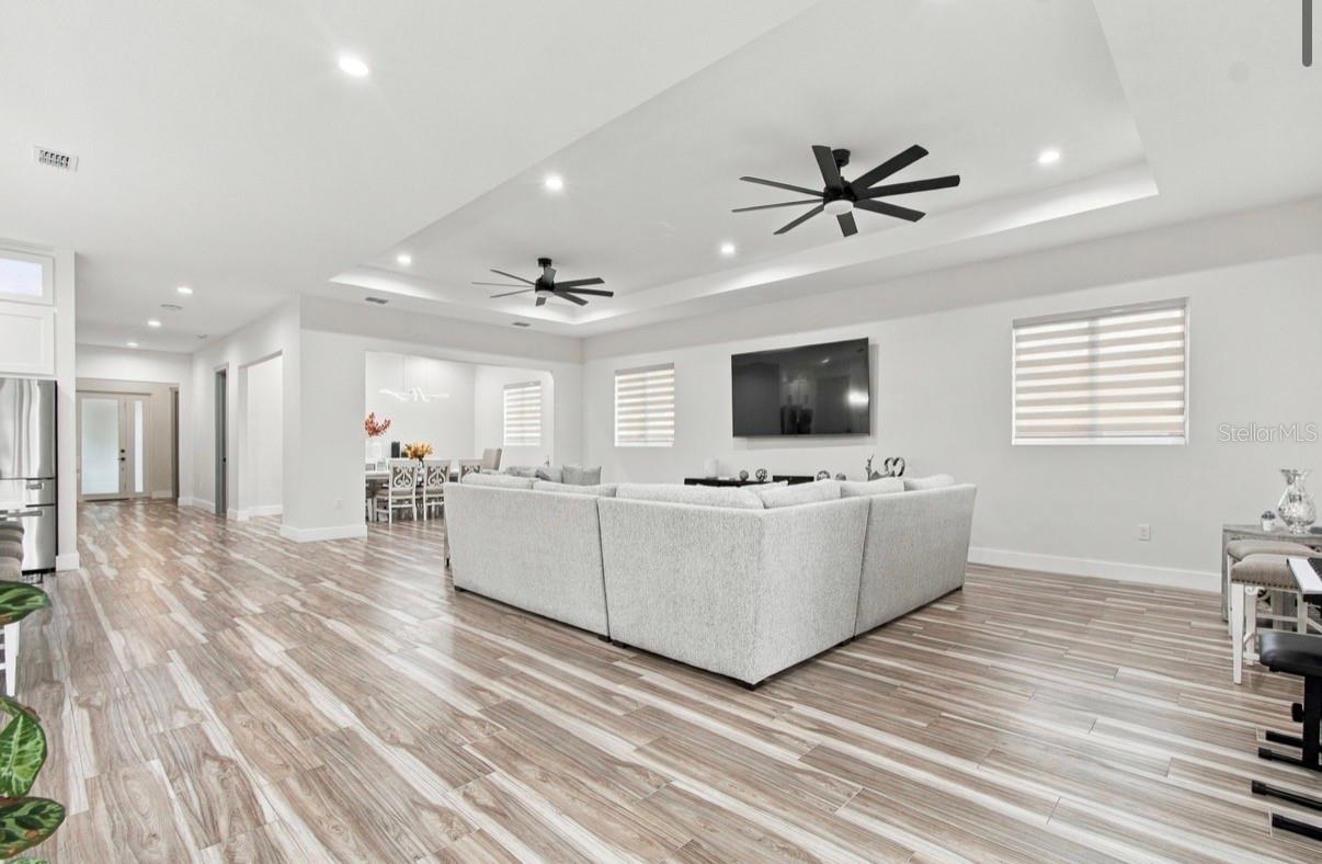 13204 LAKE MAGDALENE BLVD — photo 13