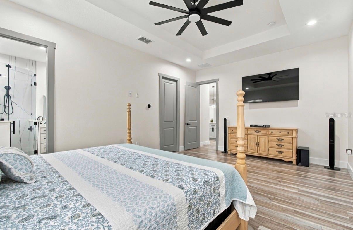 13204 LAKE MAGDALENE BLVD — photo 22