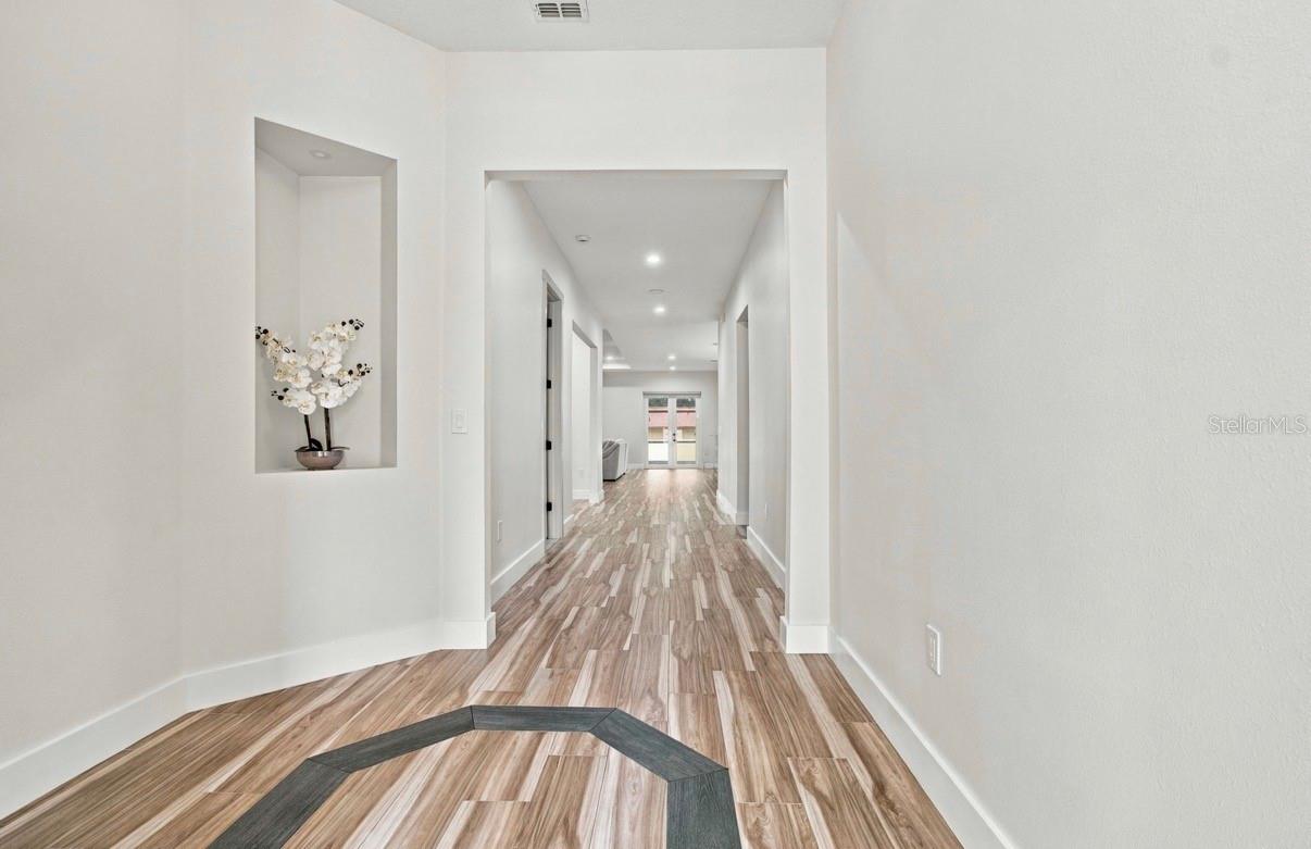 13204 LAKE MAGDALENE BLVD — photo 37