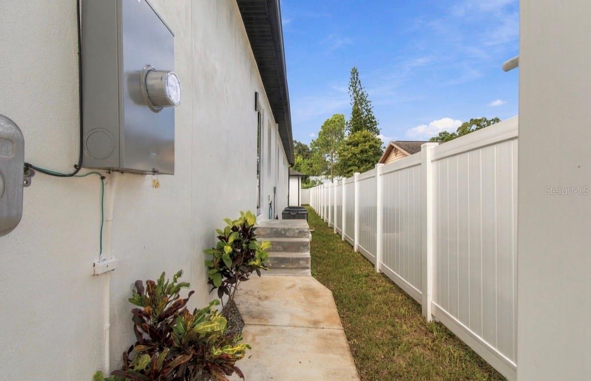 13204 LAKE MAGDALENE BLVD — photo 64