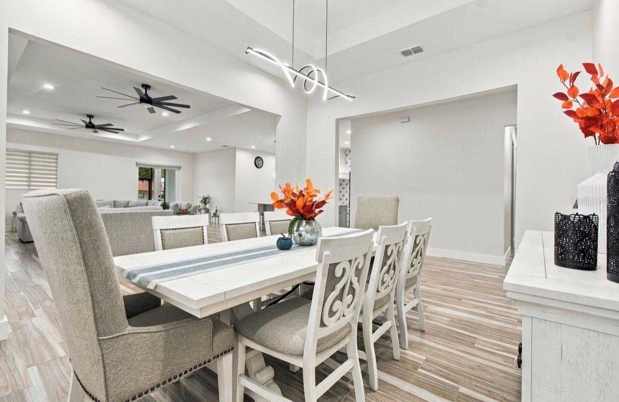13204 LAKE MAGDALENE BLVD — photo 19