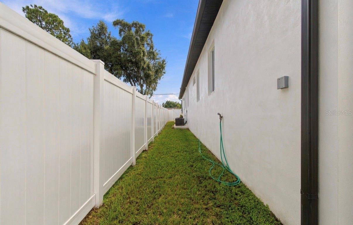 13204 LAKE MAGDALENE BLVD — photo 66