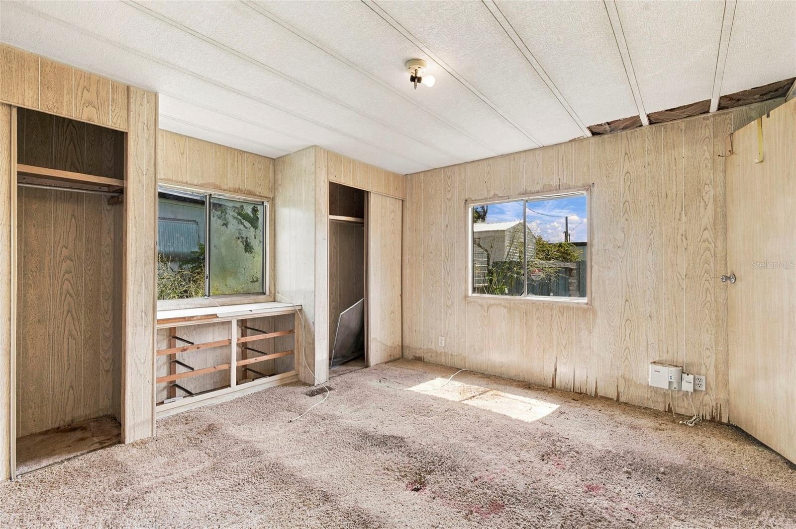 6322 NEW YORK ST — photo 14
