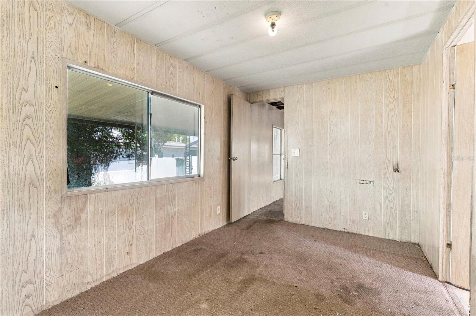 6322 NEW YORK ST — photo 22