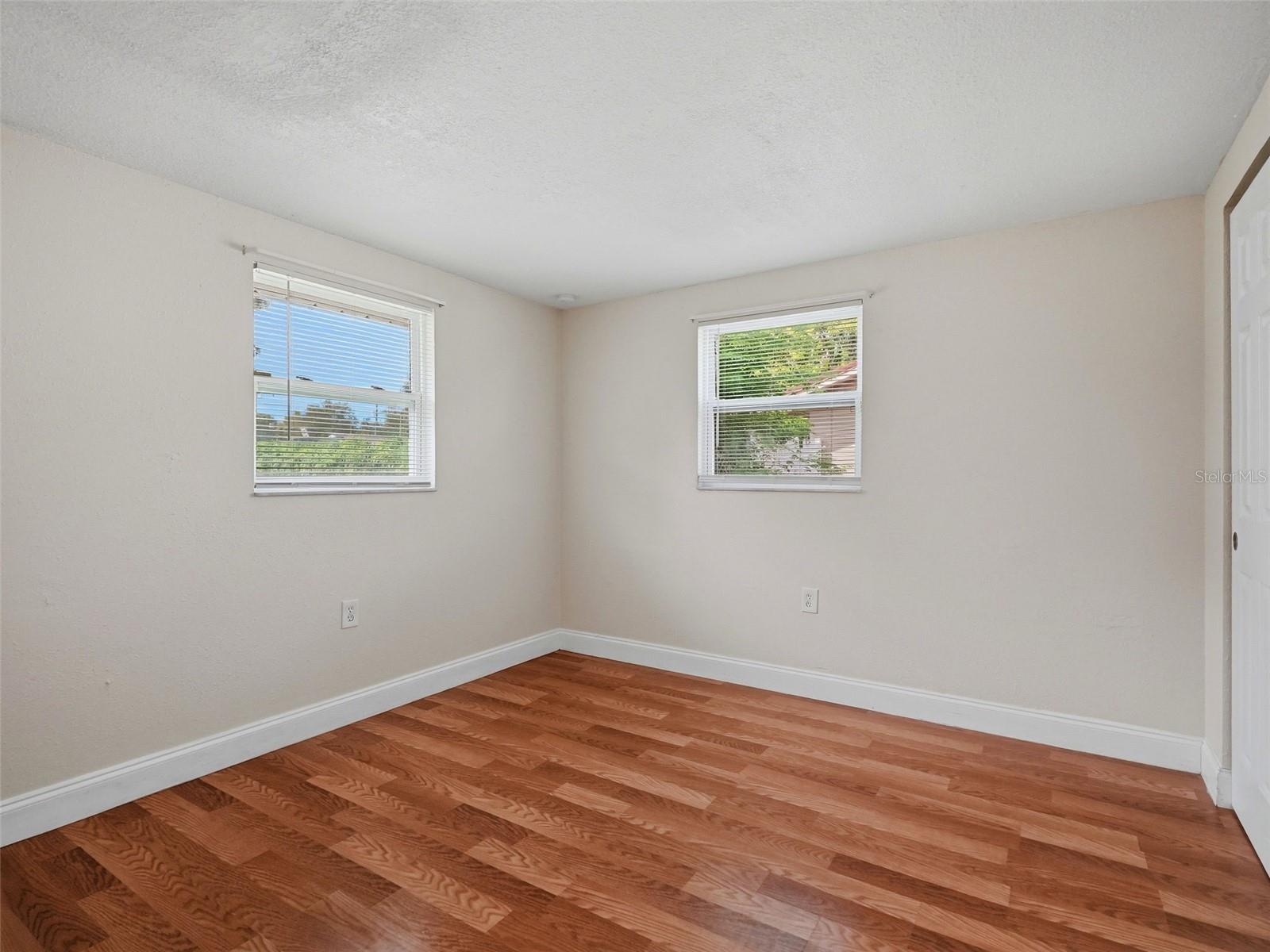 7908 BUTLER AVE — photo 19