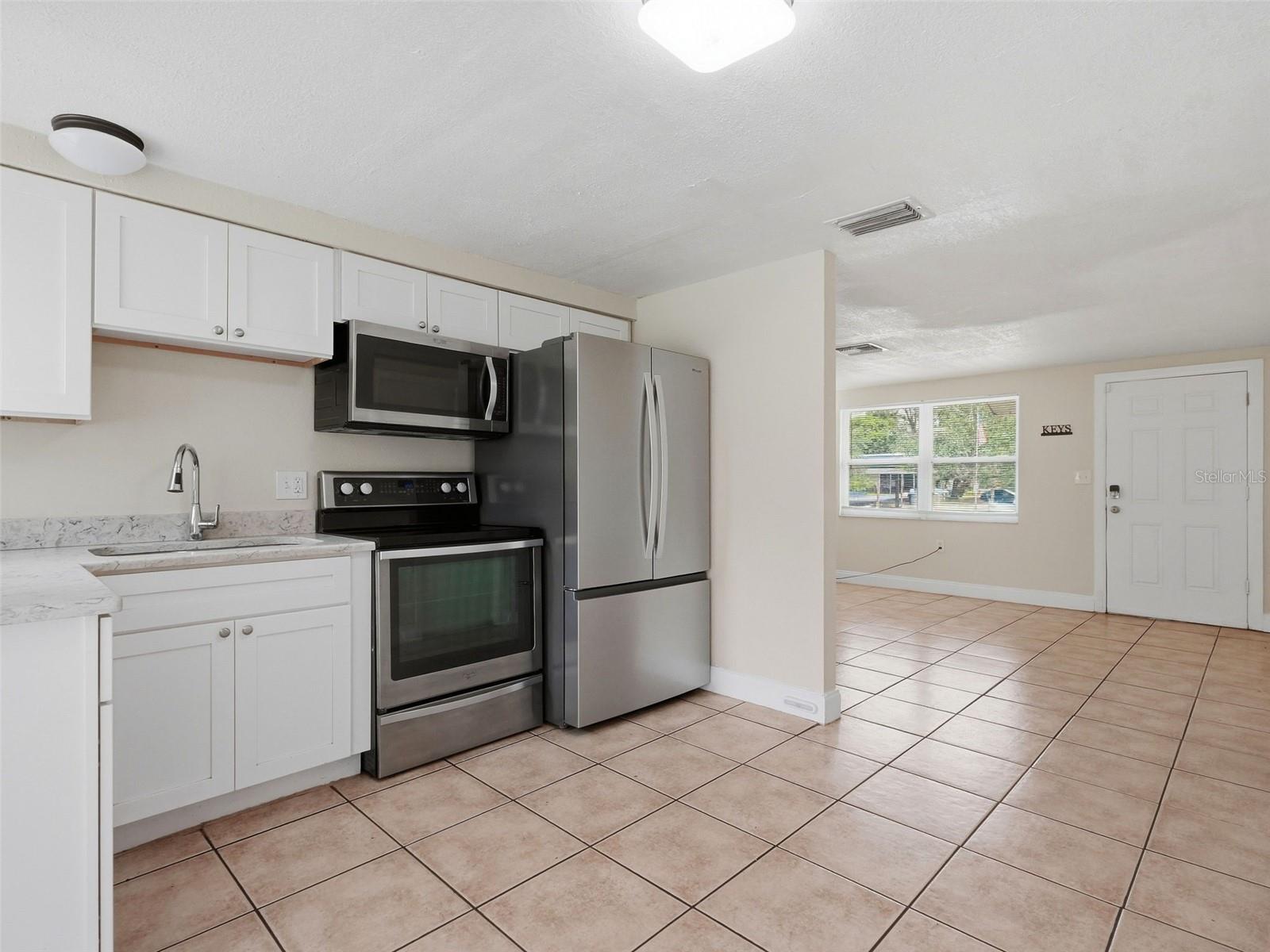 7908 BUTLER AVE — photo 11