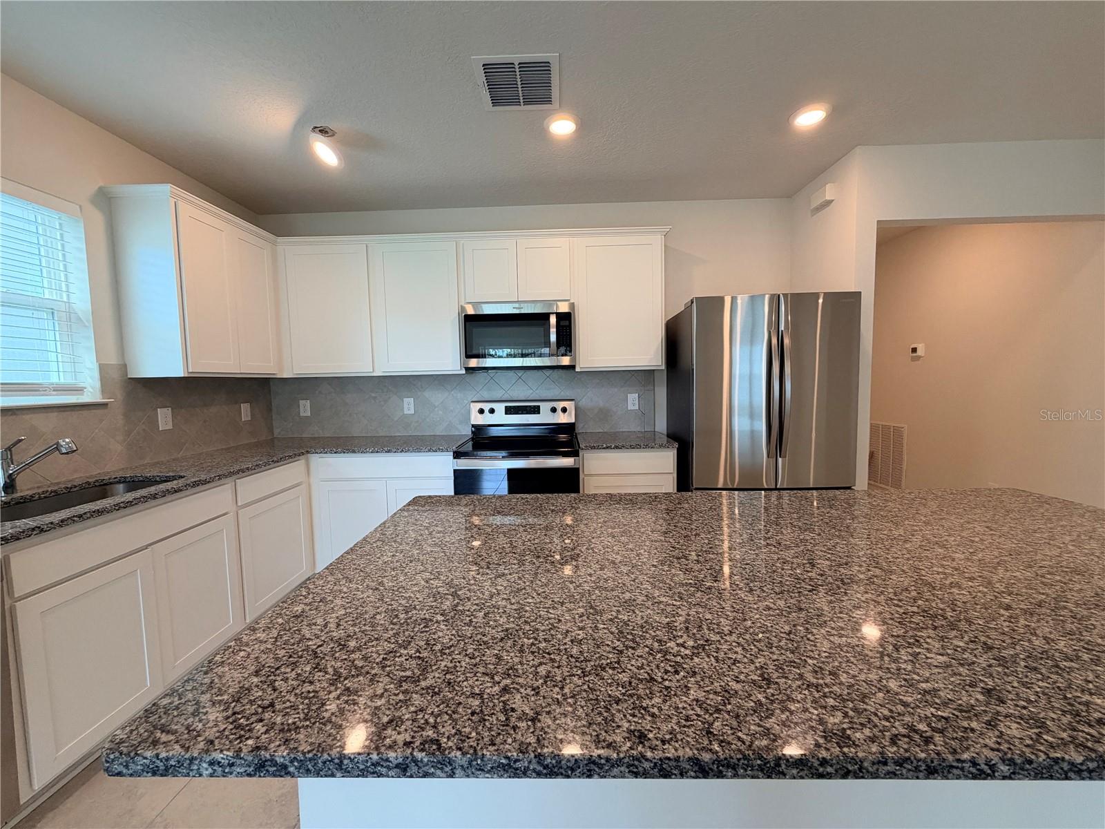 9643 SUMMERS CAY CIR — photo 6