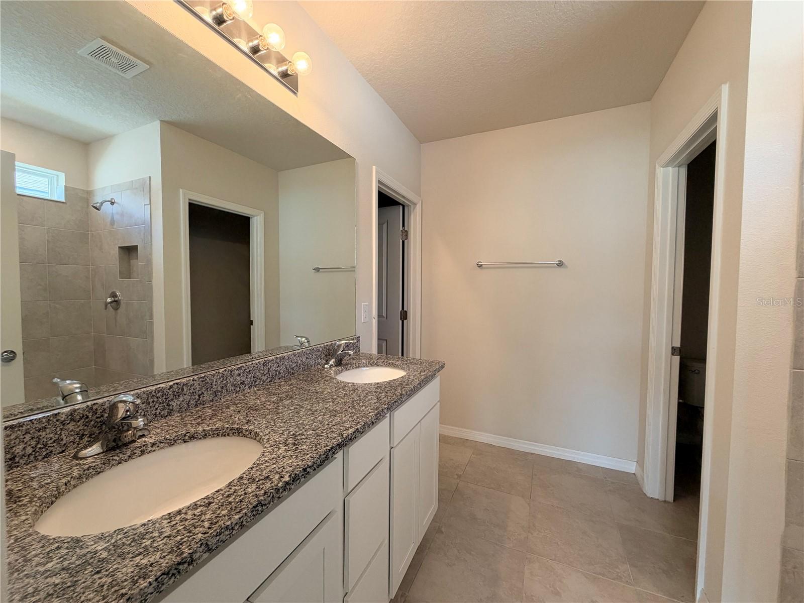 9643 SUMMERS CAY CIR — photo 10