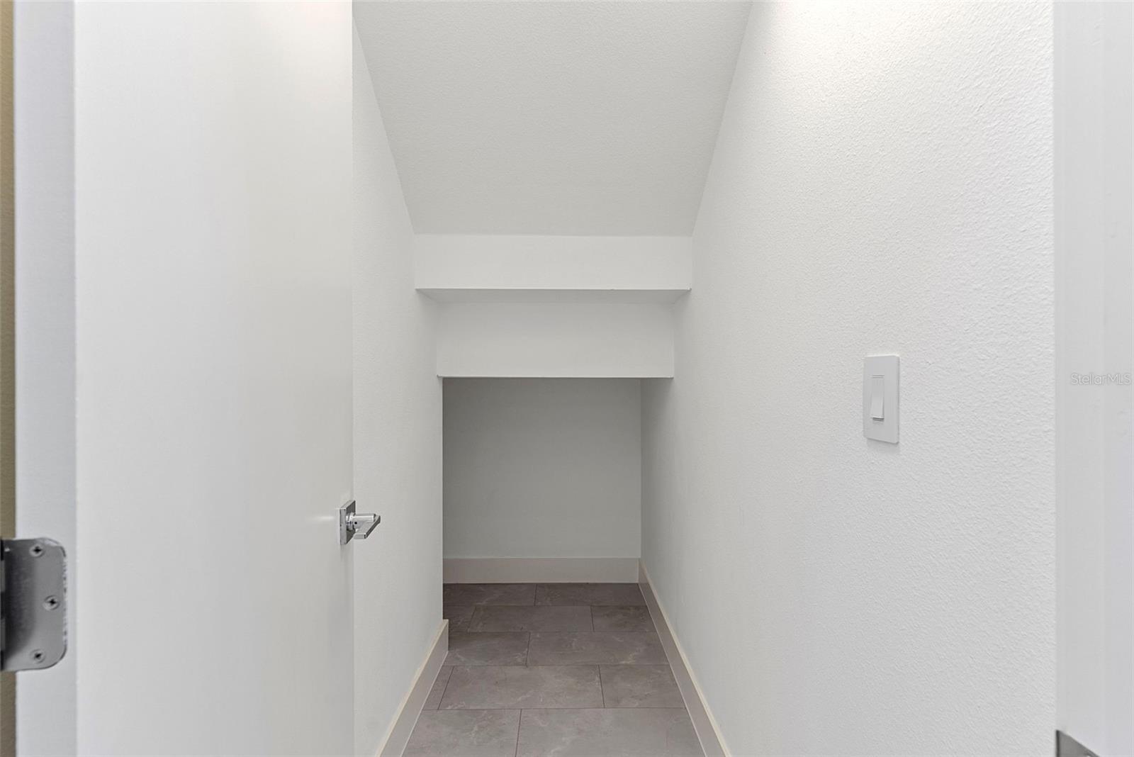 8405 MODANO PL — photo 6