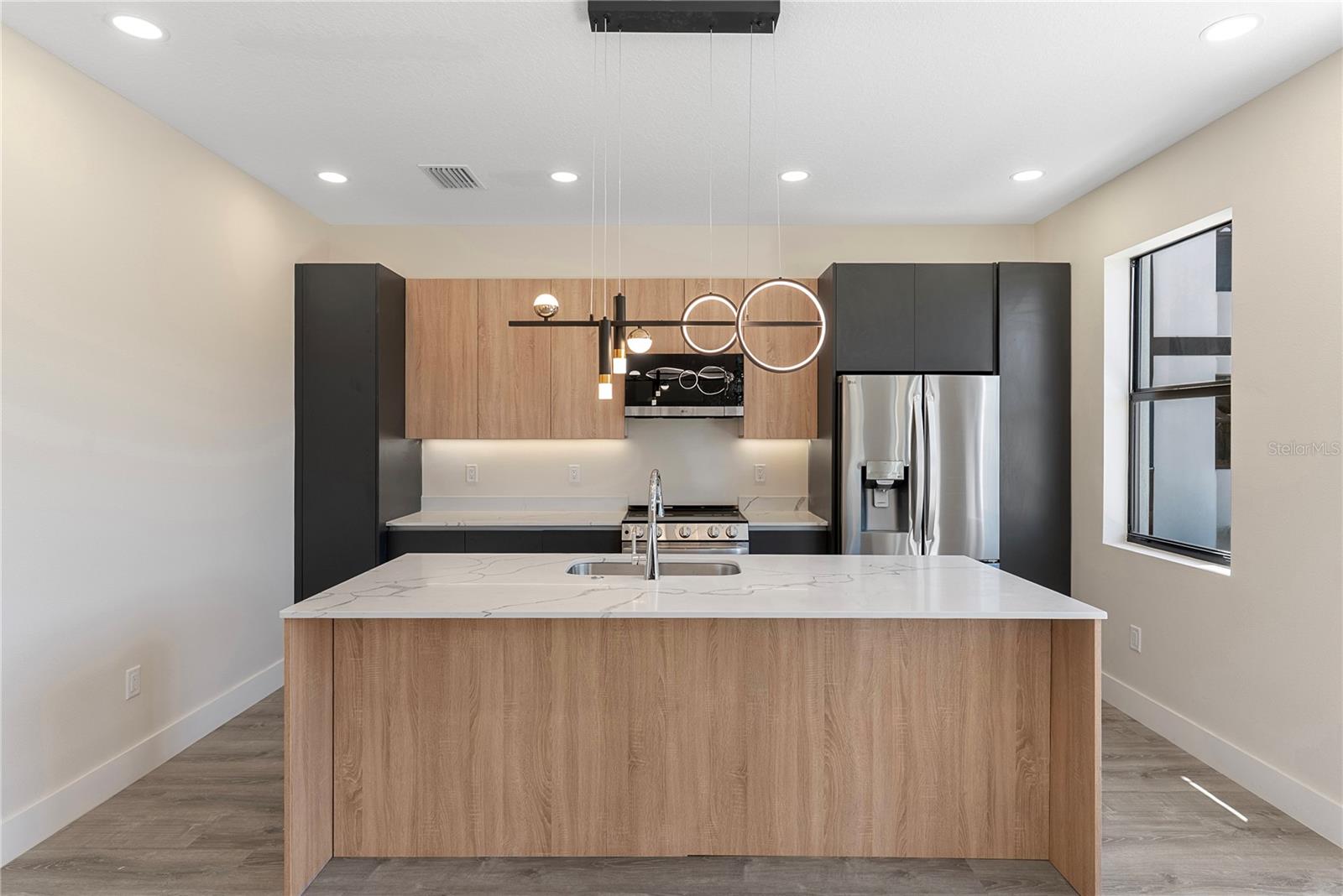 8405 MODANO PL — photo 11