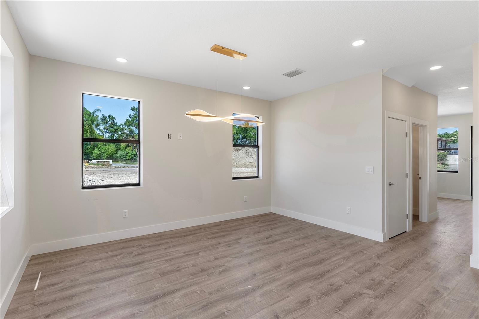 8405 MODANO PL — photo 9