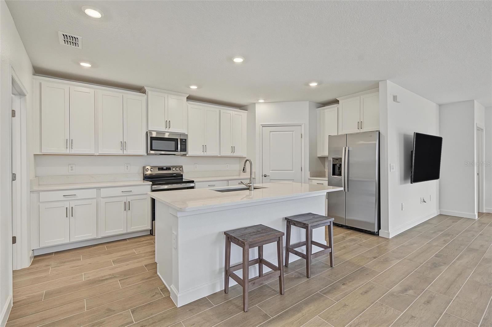 32062 GRIFFIN SANDS LN — photo 8