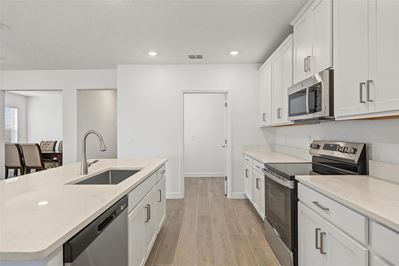 32062 GRIFFIN SANDS LN — photo 12