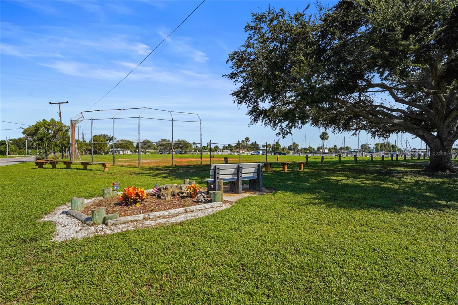2815 BAY DR — photo 31