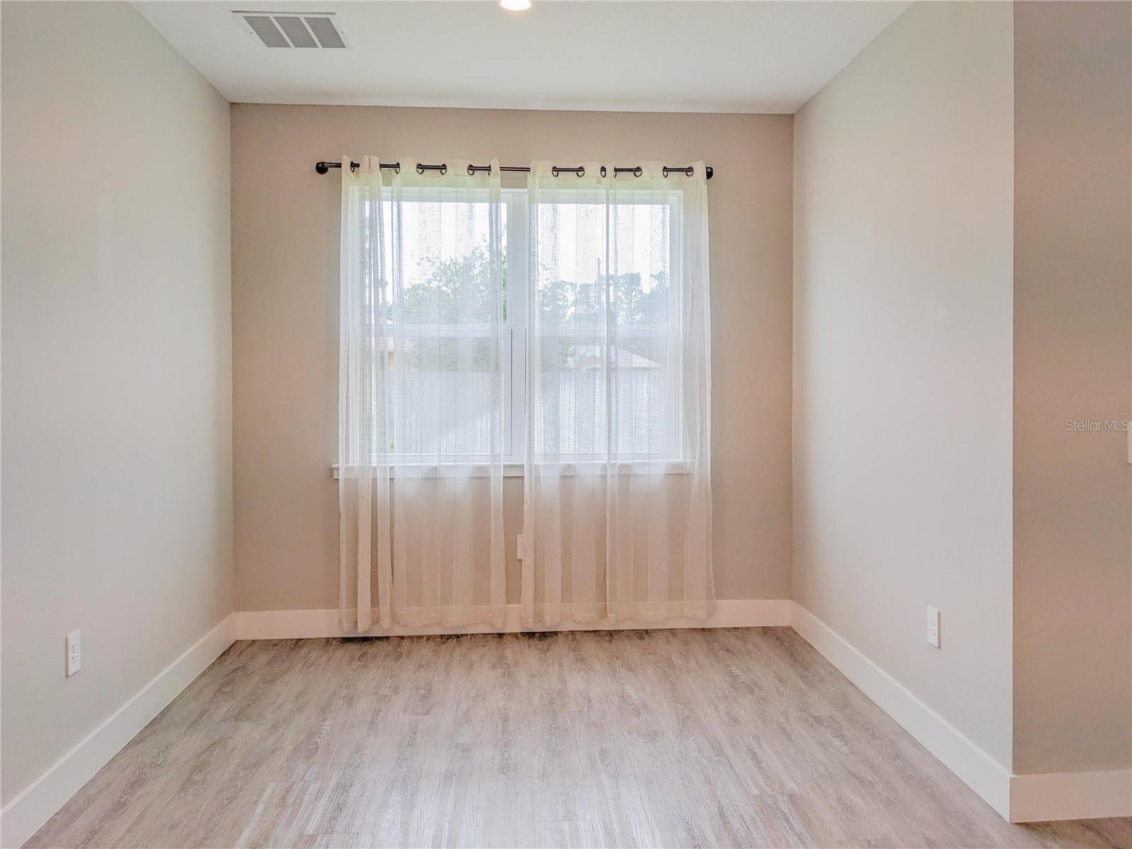 7295 MINARDI ST — photo 10