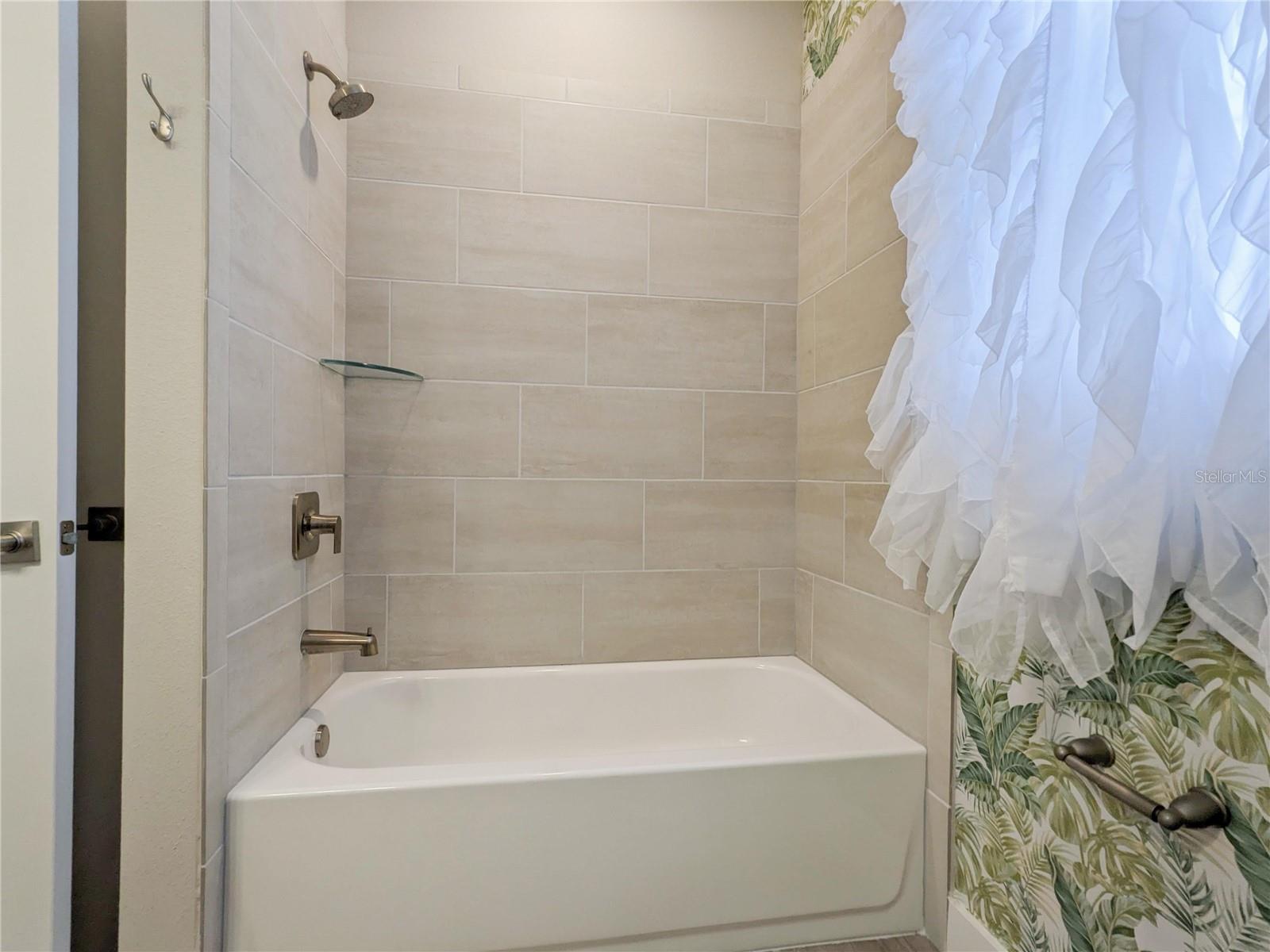 7295 MINARDI ST — photo 24