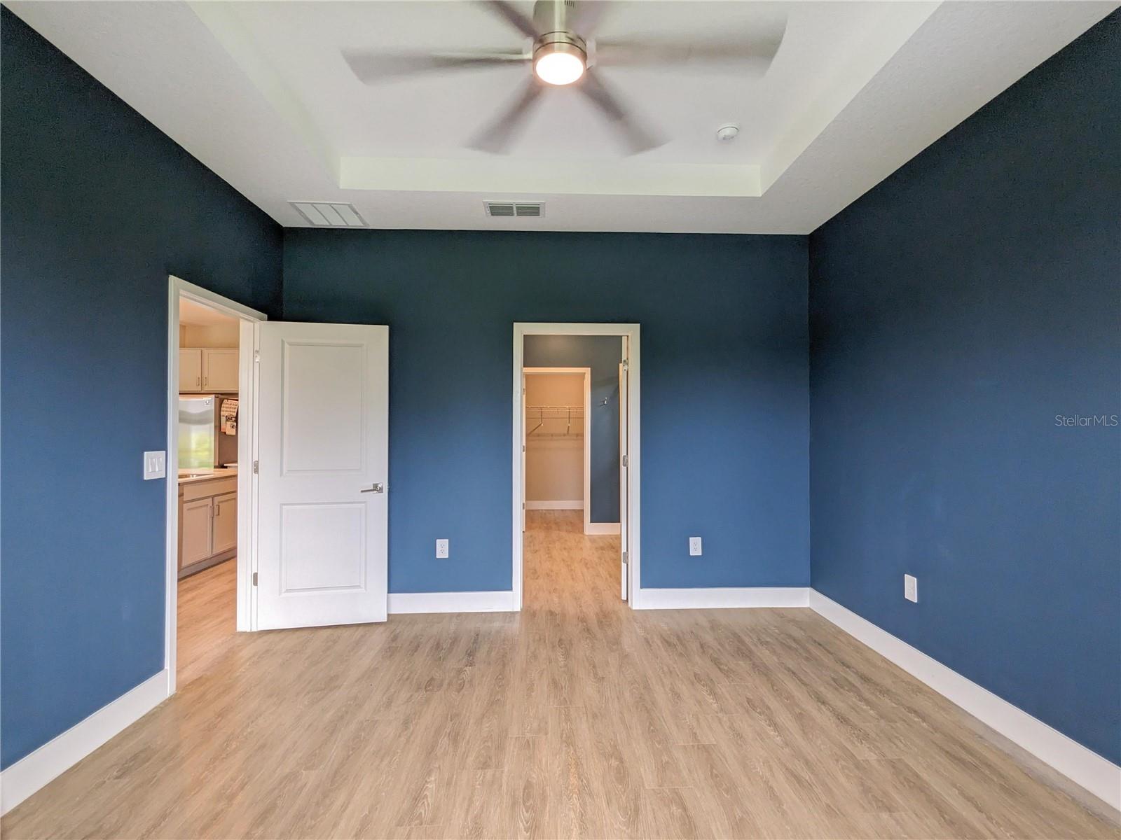 7295 MINARDI ST — photo 13