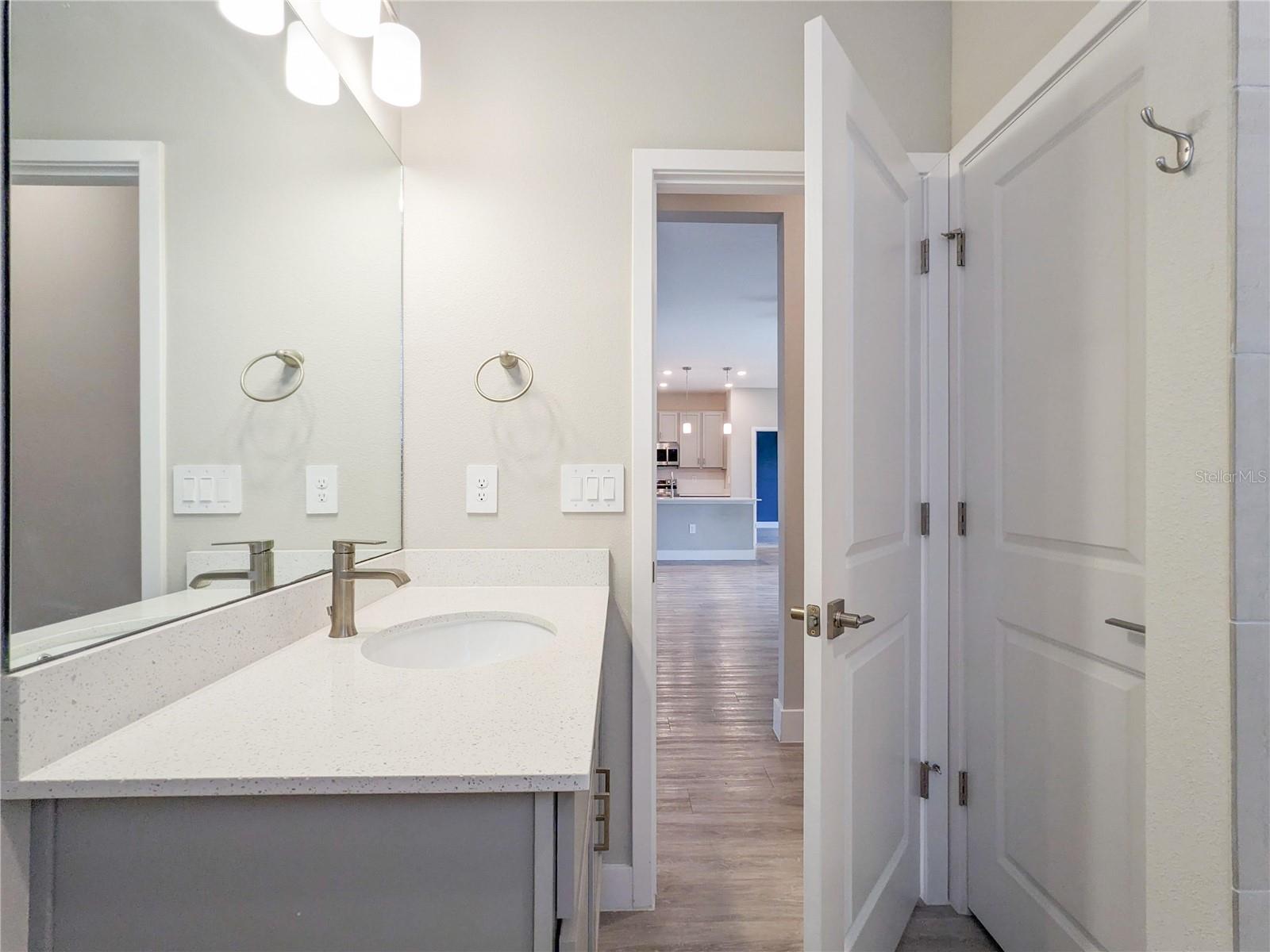 7295 MINARDI ST — photo 25
