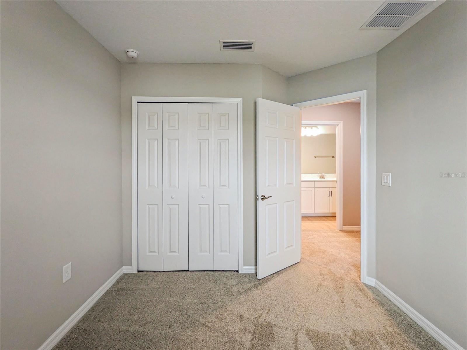5545 TRIPOLI DR — photo 31