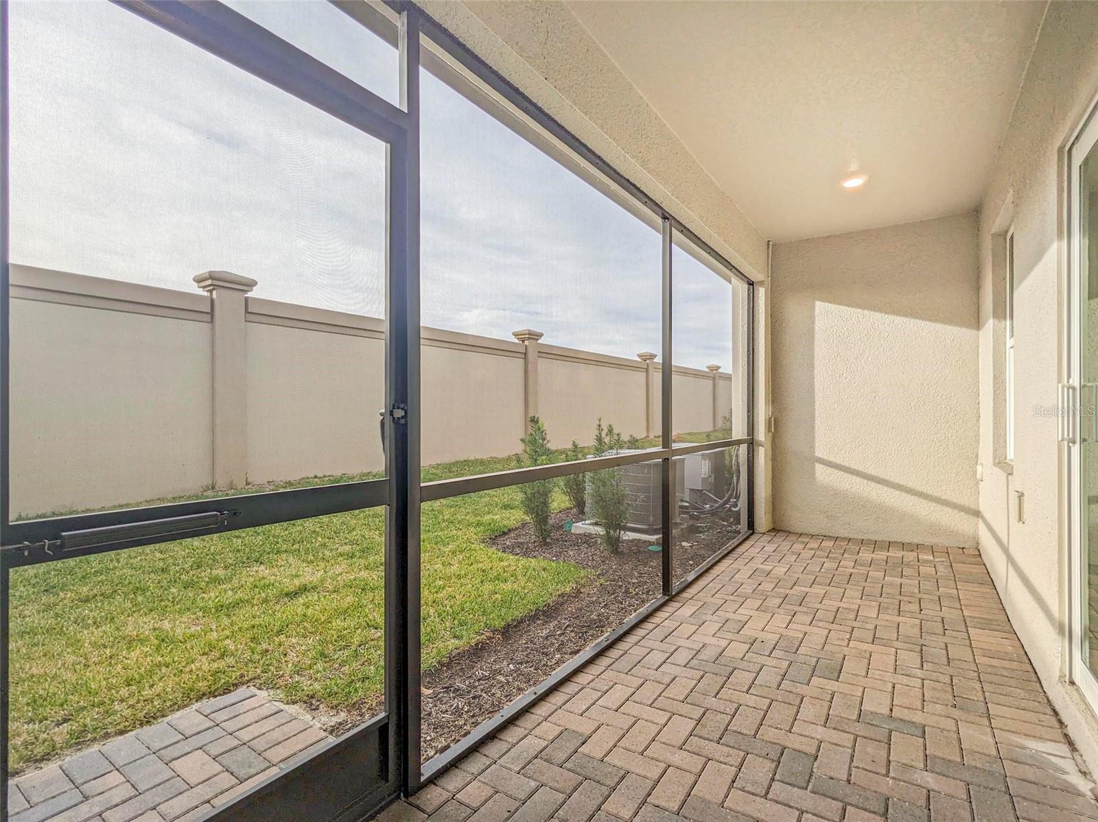 5545 TRIPOLI DR — photo 16