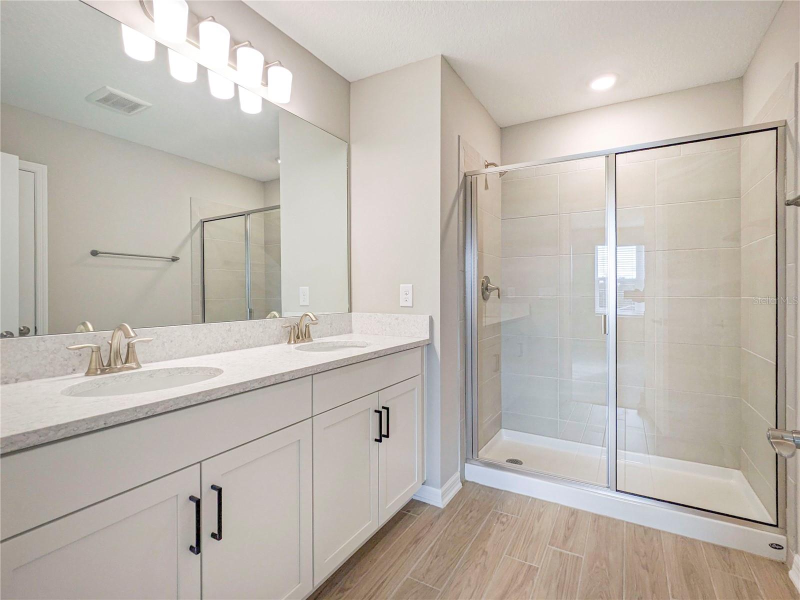 5545 TRIPOLI DR — photo 23