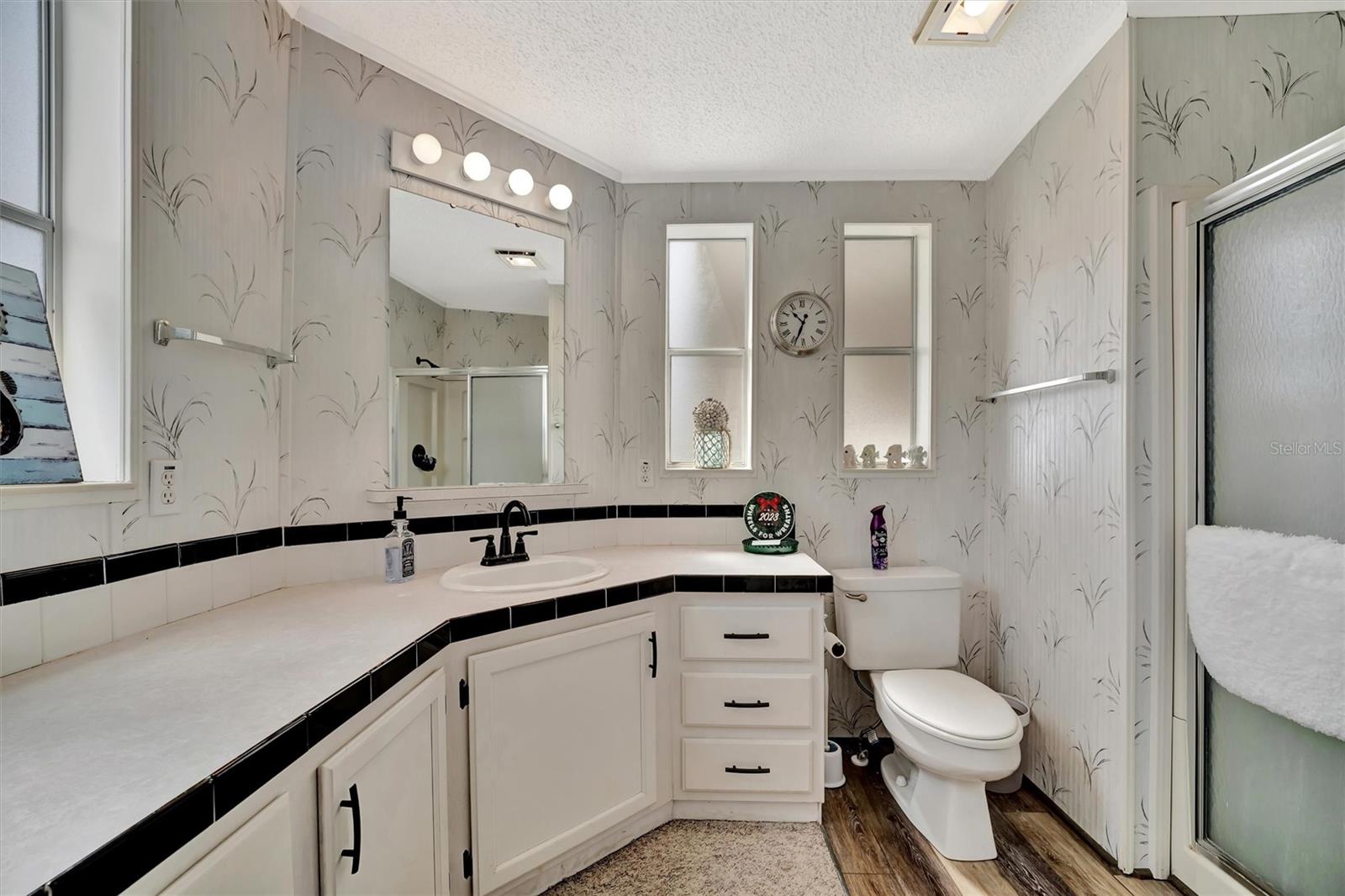 119 E SAINT JOHNS WAY — photo 34