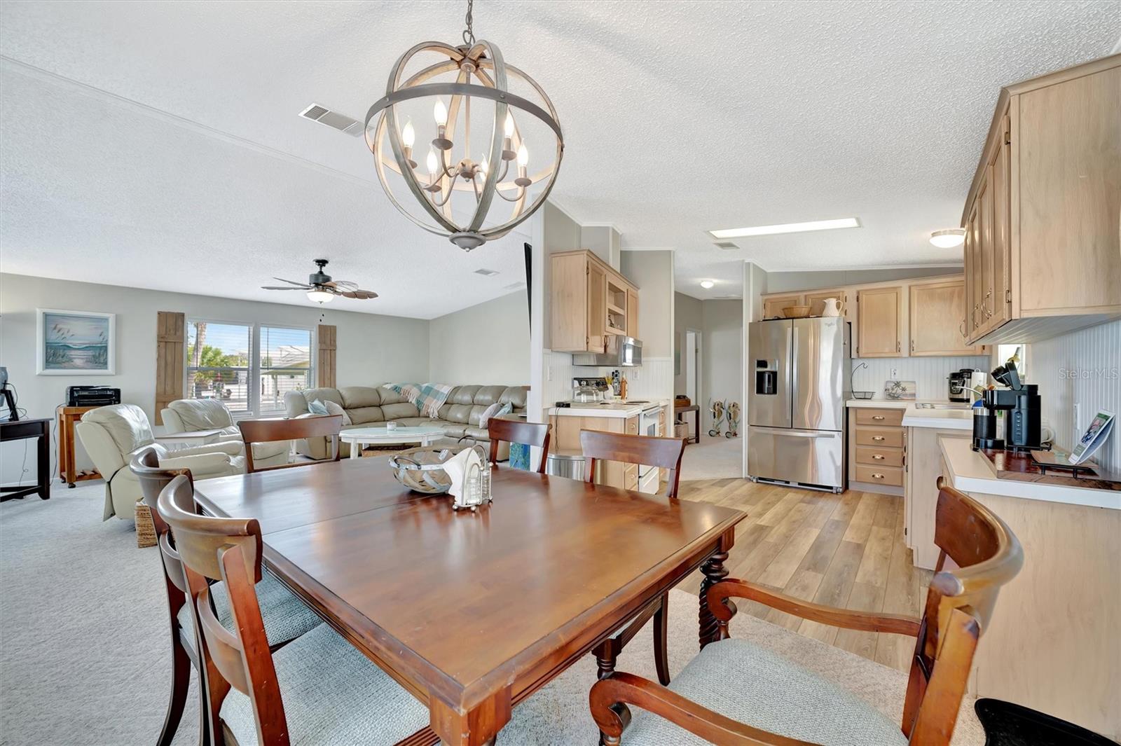 119 E SAINT JOHNS WAY — photo 22
