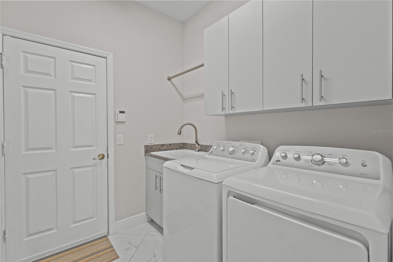 7622 DESERT INN WAY — photo 29