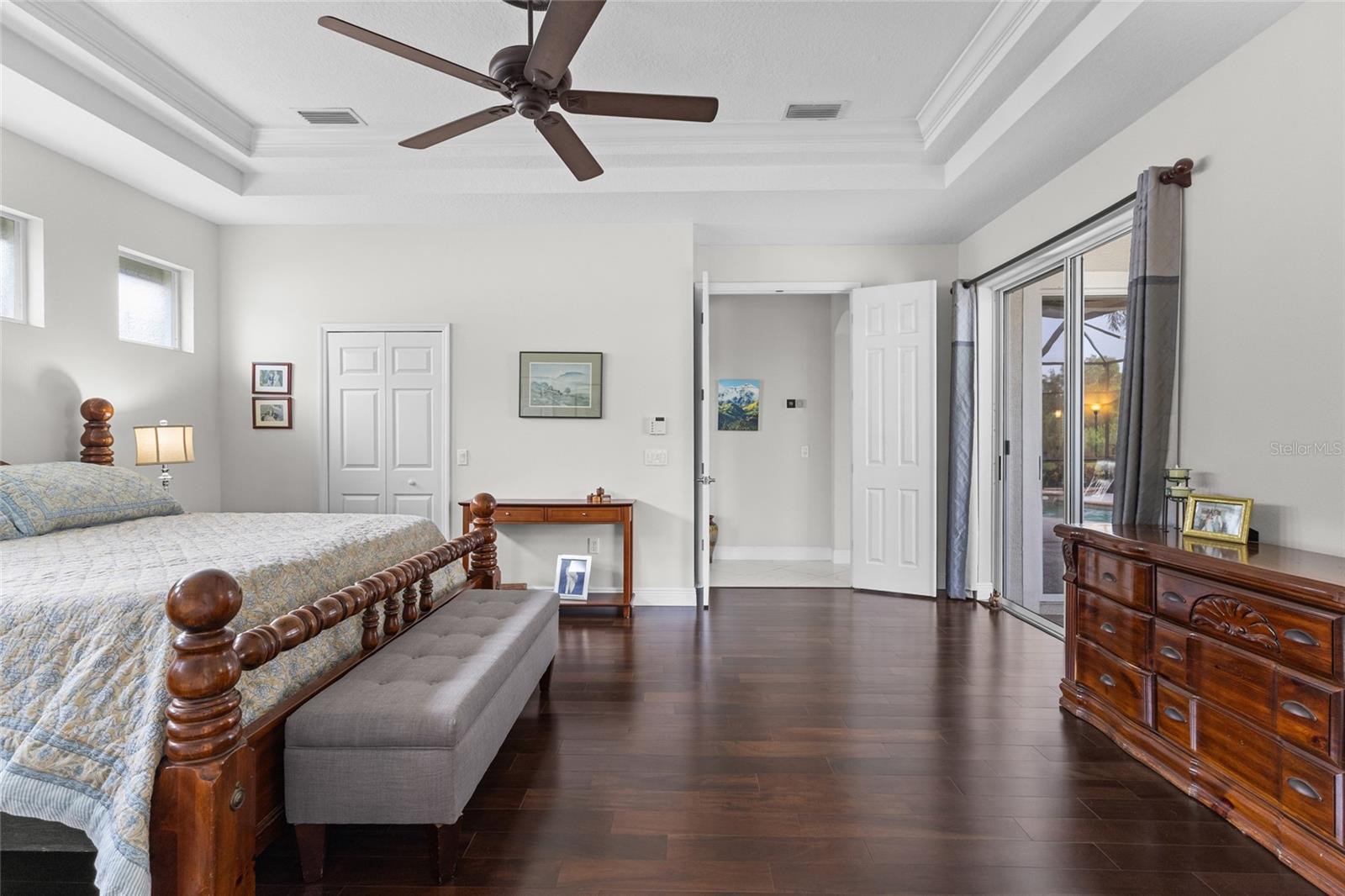7622 DESERT INN WAY — photo 16