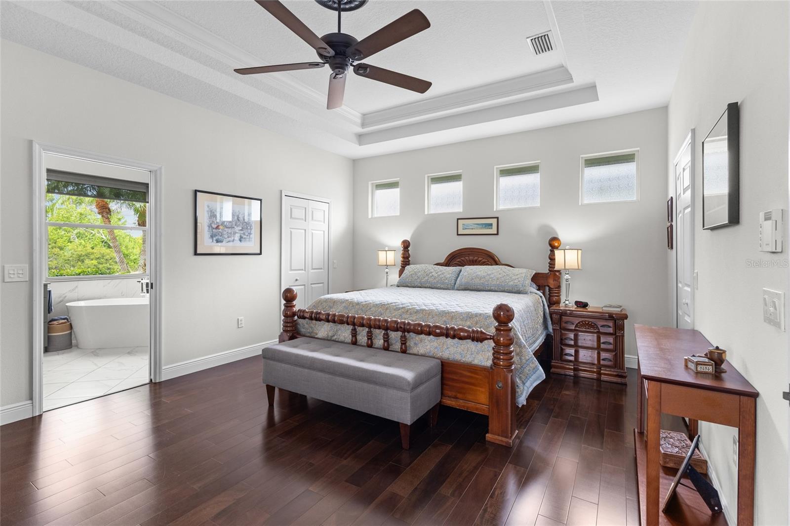 7622 DESERT INN WAY — photo 17
