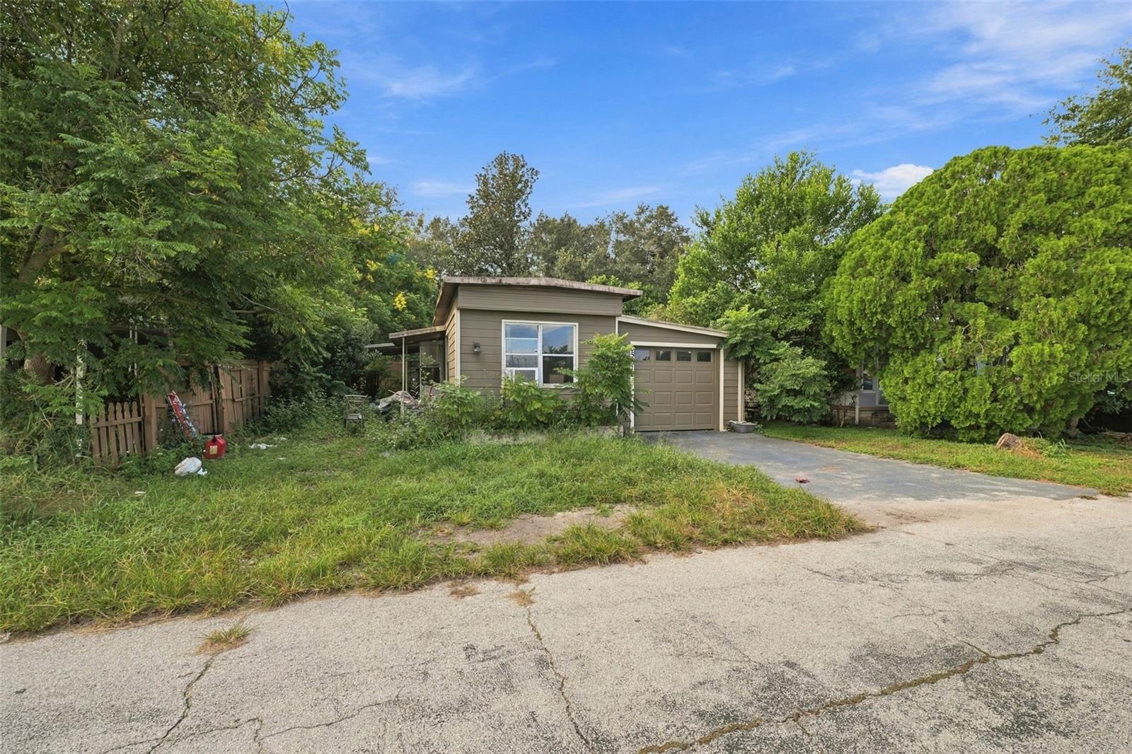 35012 GLOSSON CIR — photo 11