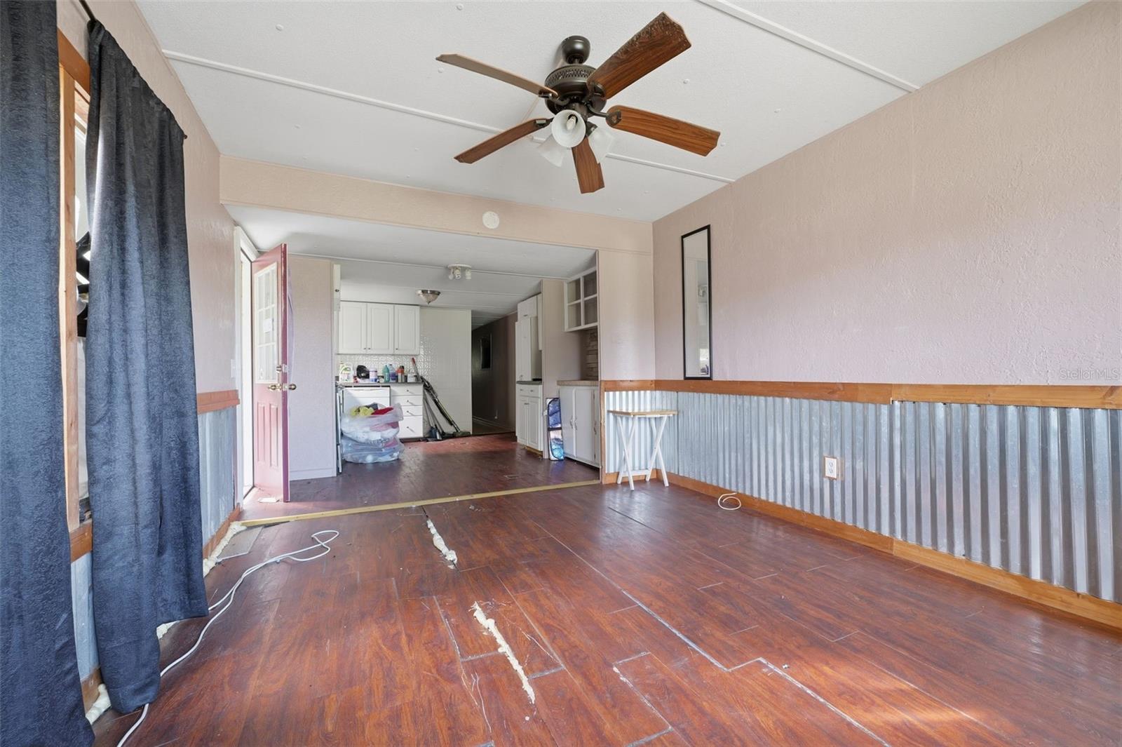 35012 GLOSSON CIR — photo 3