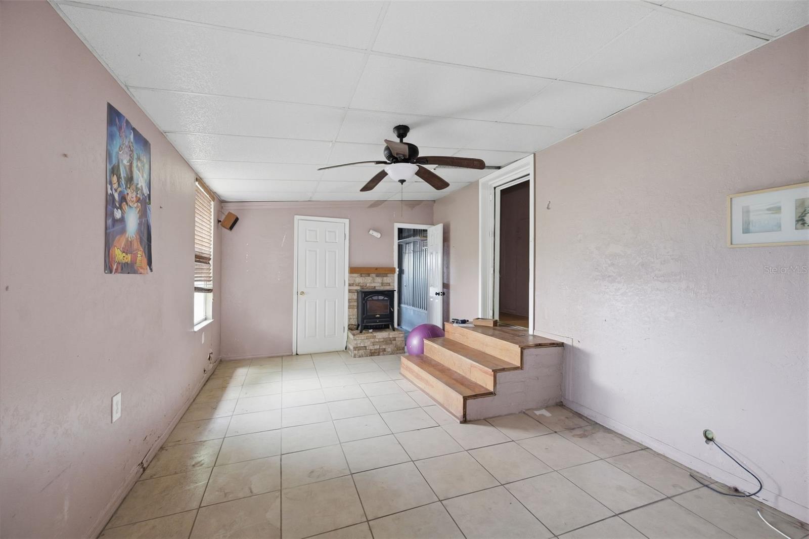 35012 GLOSSON CIR — photo 9