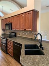 4605 OAK RIVER CIR — photo 11