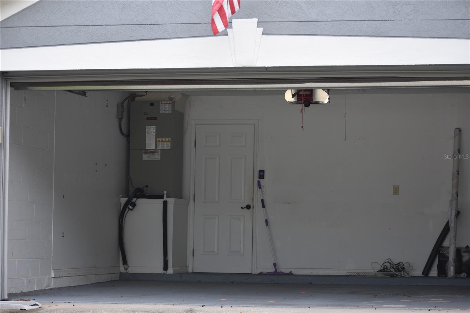 4605 OAK RIVER CIR — photo 42