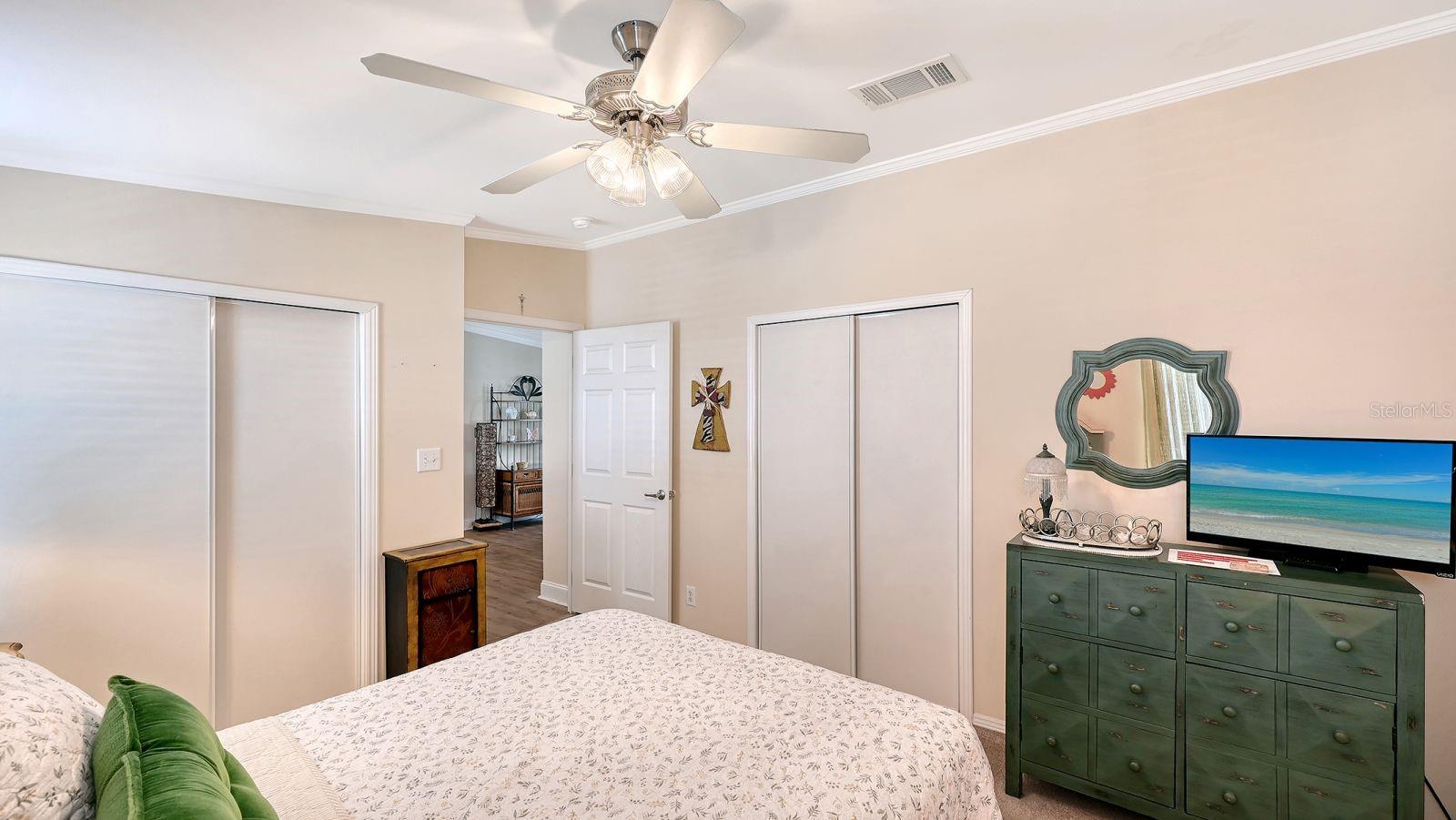 84 SOUTHWINDS DR — photo 28