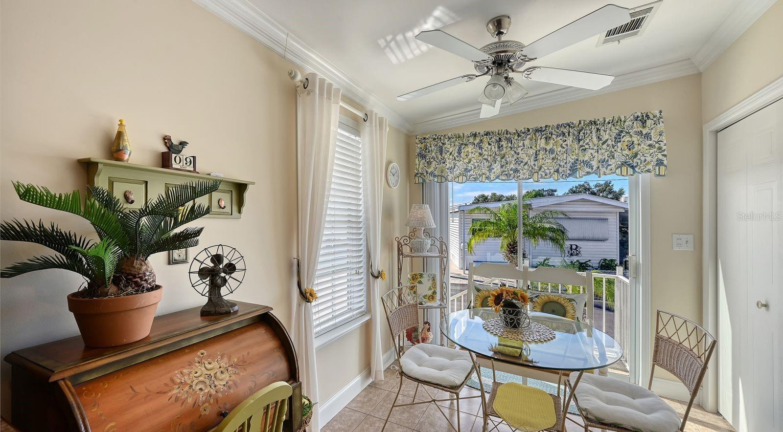 84 SOUTHWINDS DR — photo 26