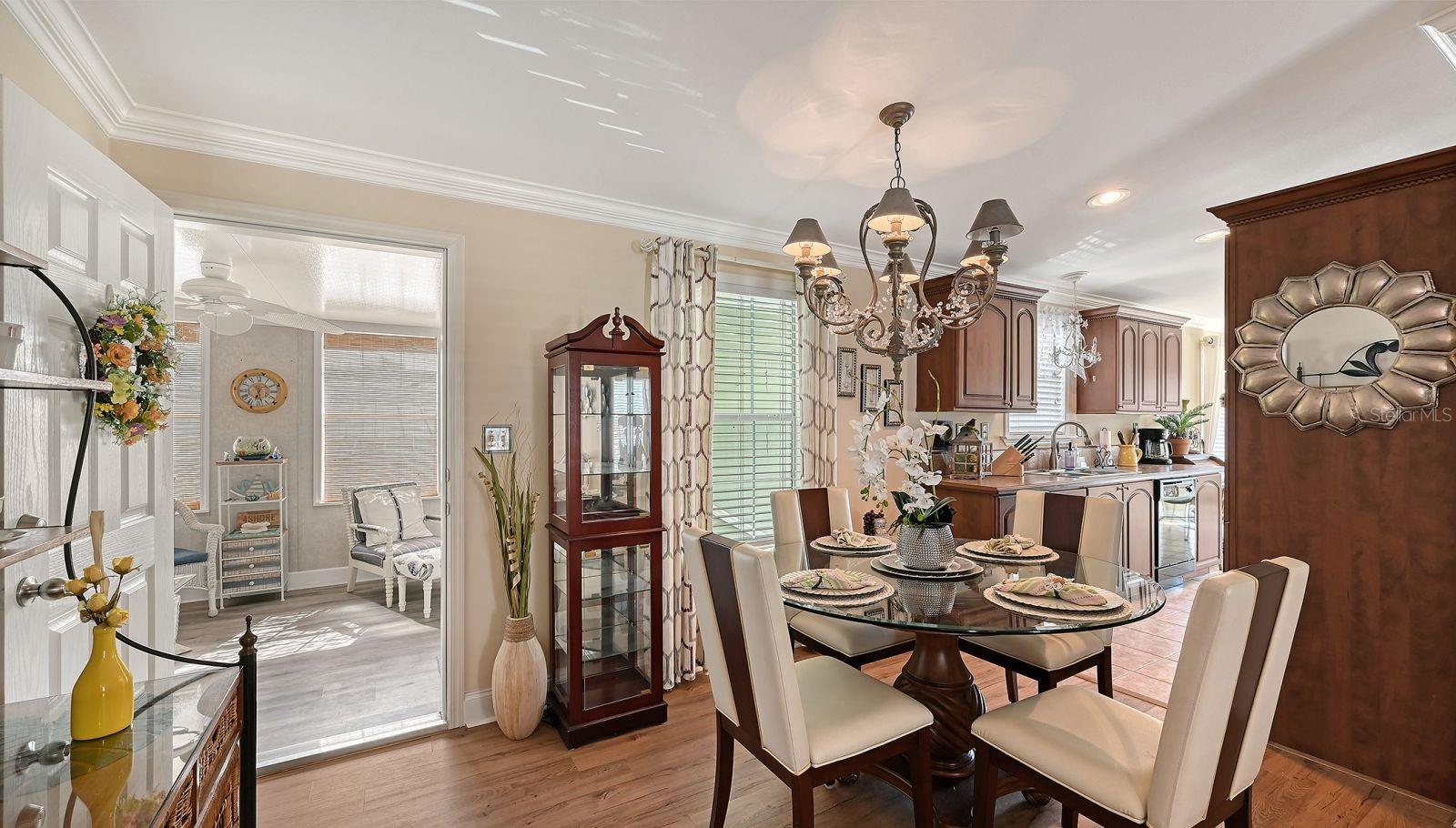 84 SOUTHWINDS DR — photo 17