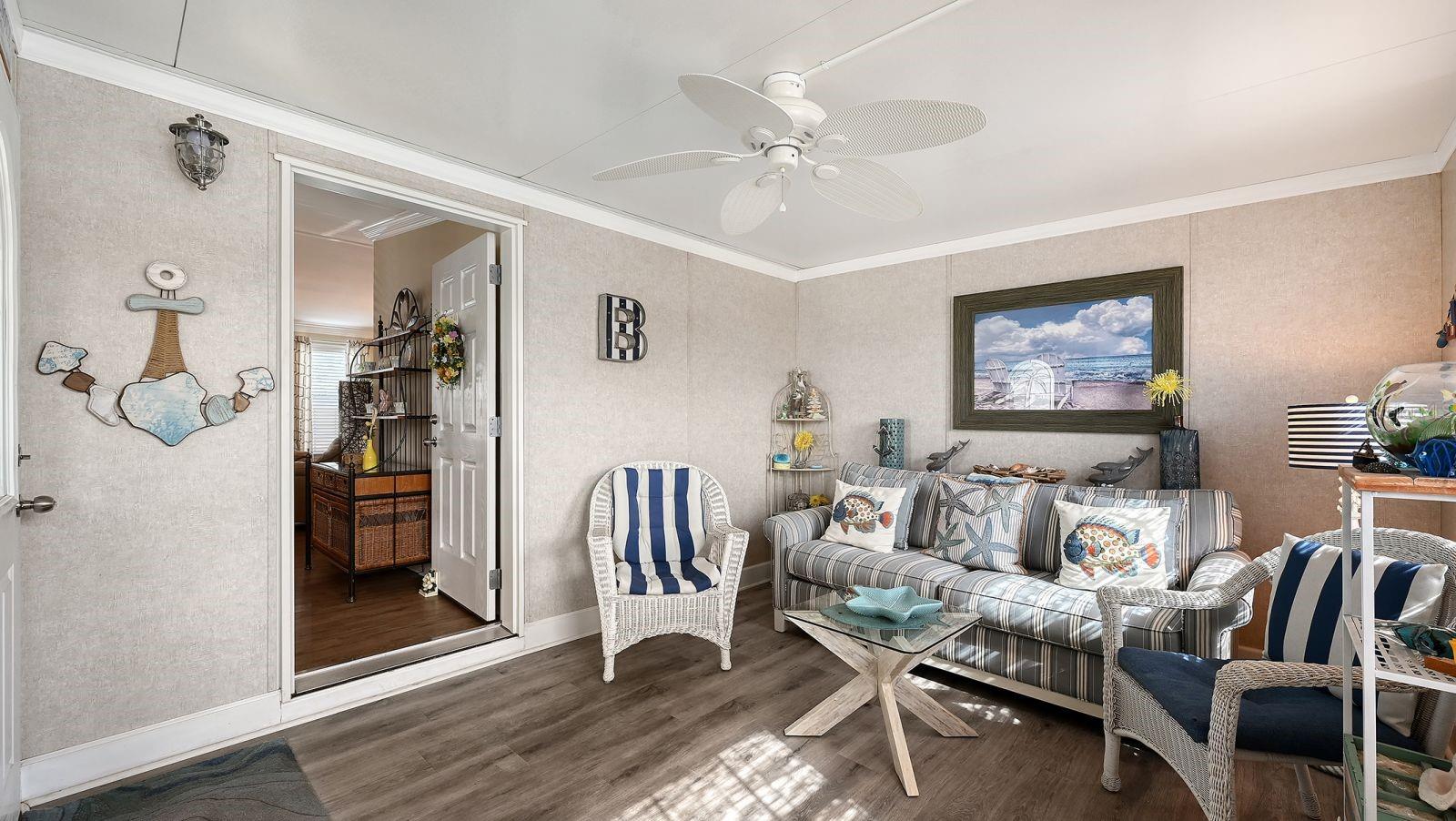 84 SOUTHWINDS DR — photo 11