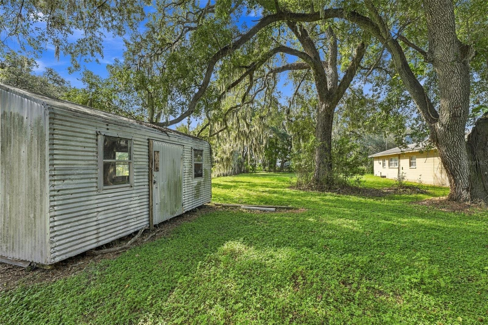 5906 WATSON RD — photo 35