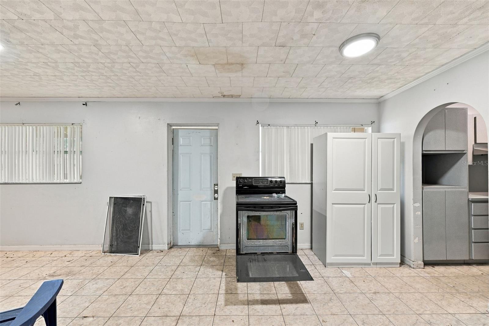 5906 WATSON RD — photo 21