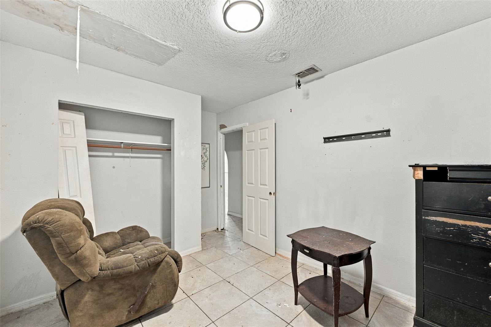 5906 WATSON RD — photo 25