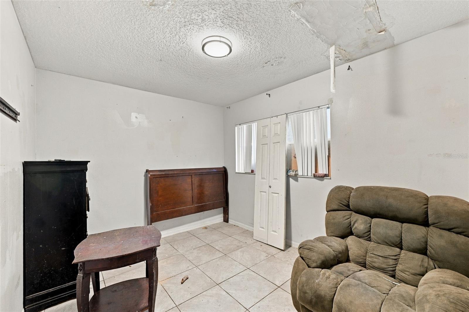 5906 WATSON RD — photo 23