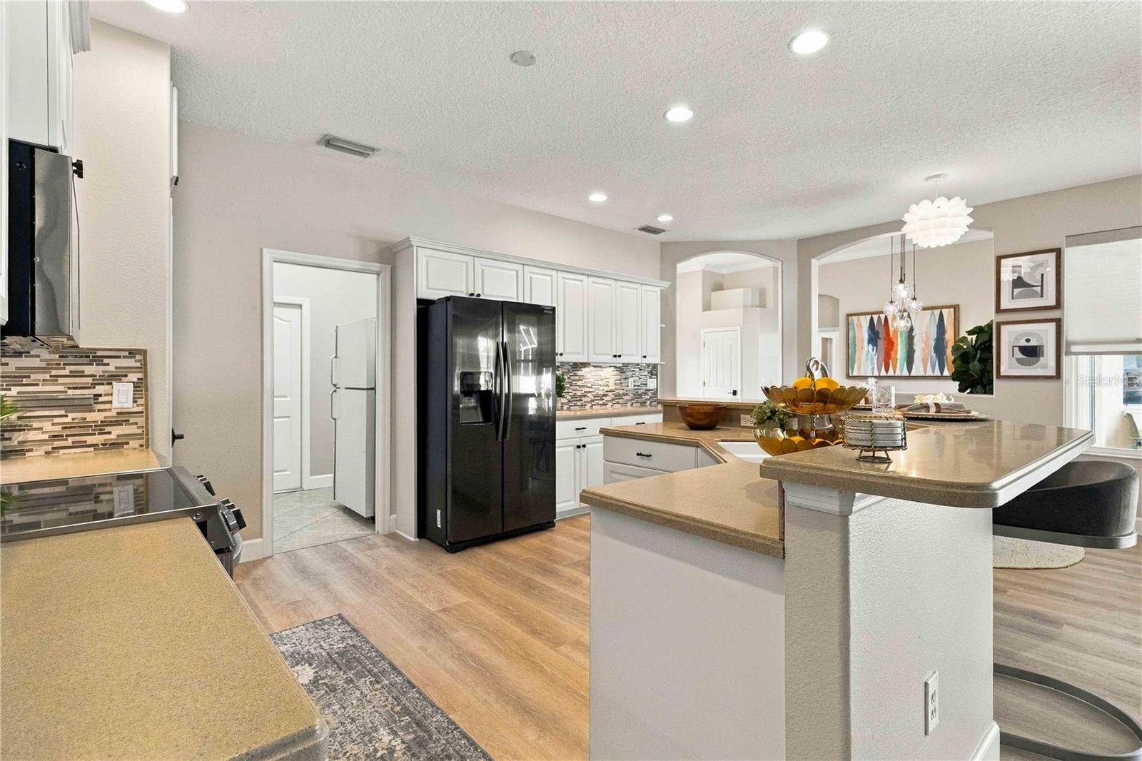6274 AVENTURA DR — photo 18