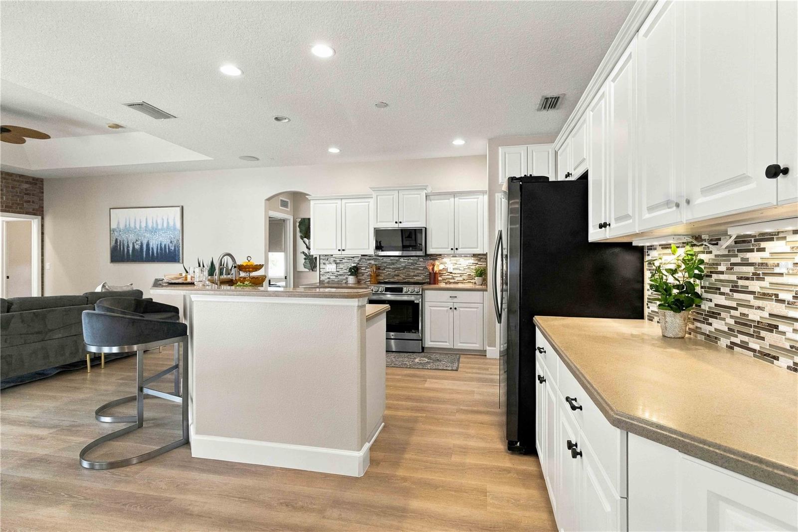 6274 AVENTURA DR — photo 21